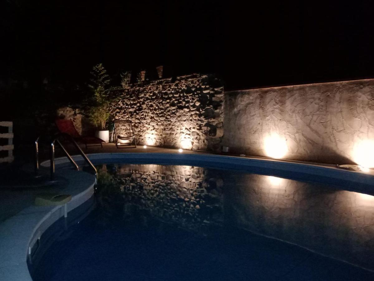 Belle Maison De Caractere Dans Village Et Sa Piscine Privee 7 Pers- 3 Chambres - 12 Rue Emile Zola Millas Kültér fotó